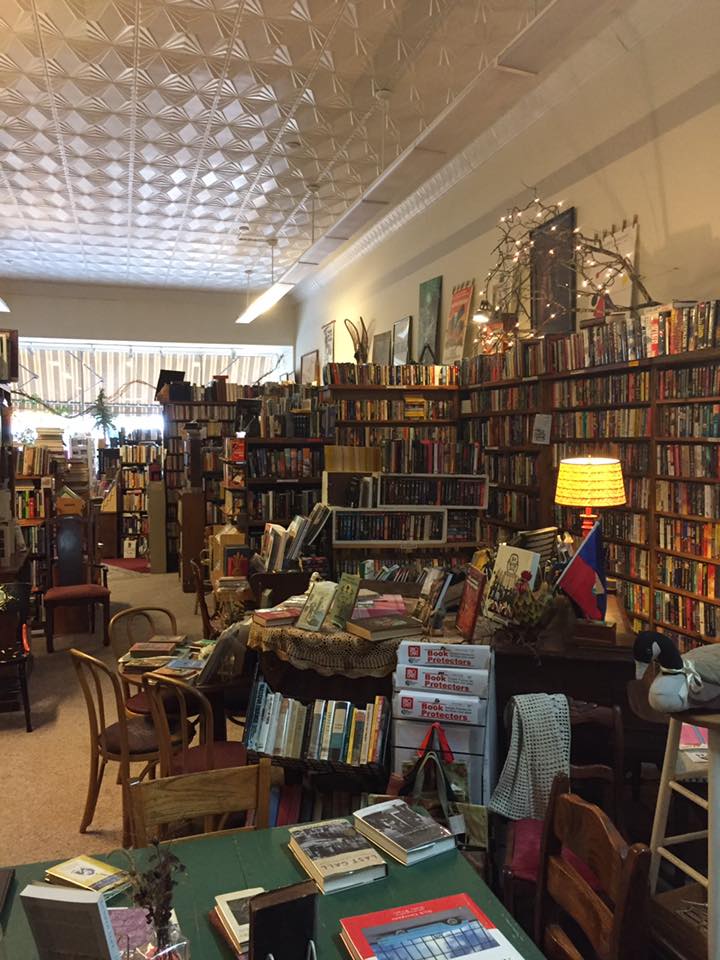 Bookish Traveling: Twice Lost